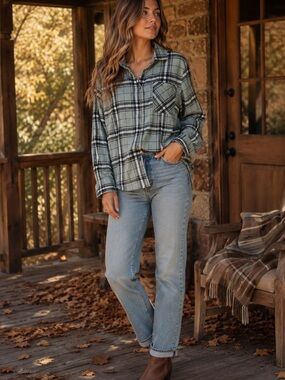 Faded Rose Essentials Sage Green Plaid Flannel Button Front Shirt Small